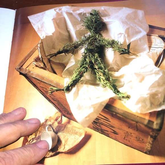 White Magic Book-Titania’s Book of favourite Spells. - Picture 9 of 9